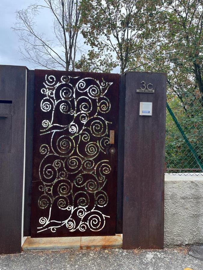 Verde Rame In Citta' Alta Con Garage Charme E Relax Bérgamo Exterior foto